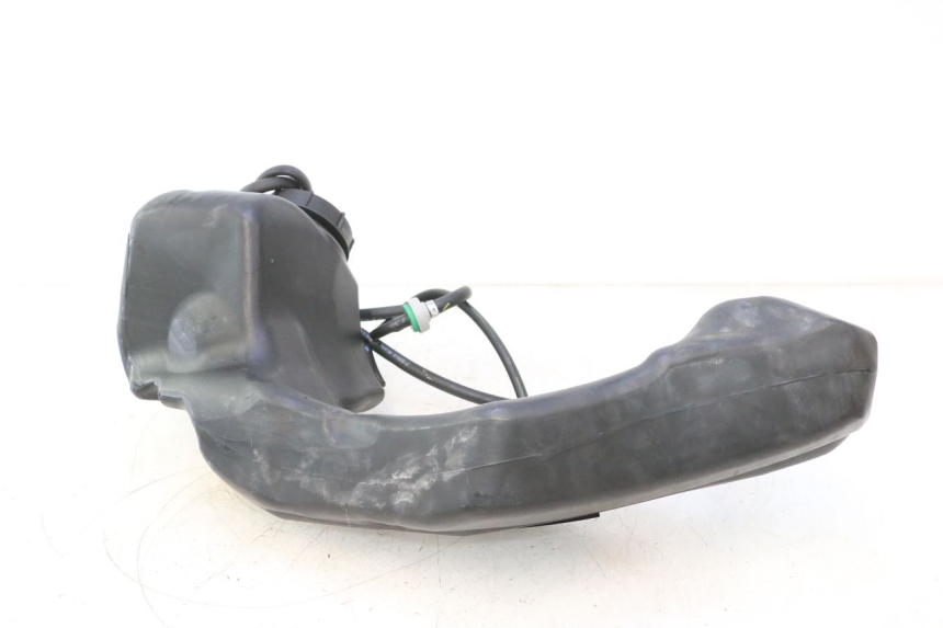 photo de FUEL TANK PIAGGIO LIBERTY IGET 4T 50 (2015 - 2020) - Technical close-up