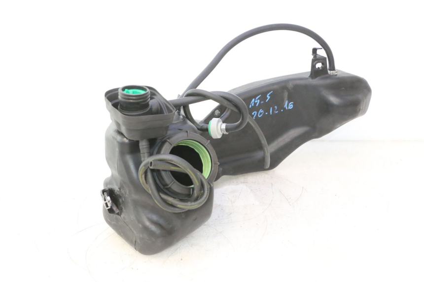 photo de FUEL TANK PIAGGIO LIBERTY IGET 4T 50 (2015 - 2020) - Fixing points details