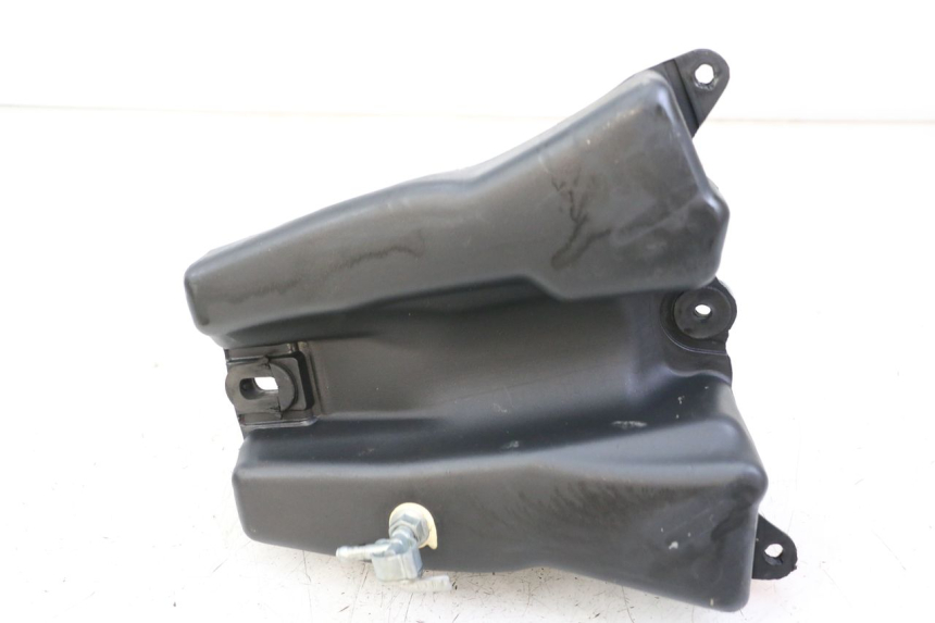 photo de FUEL TANK LONCIN DIRT BIKE 125 - Zoom on usage condition