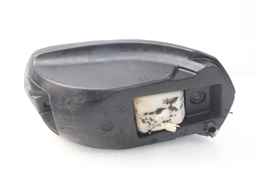 photo de FUEL TANK PEUGEOT LUDIX 50 (2008 - 2017) - Zoom on usage condition