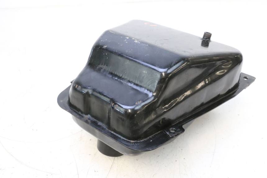 photo de FUEL TANK KEEWAY MATRIX RX9 125 (2006 - 2007) - Fixing points details