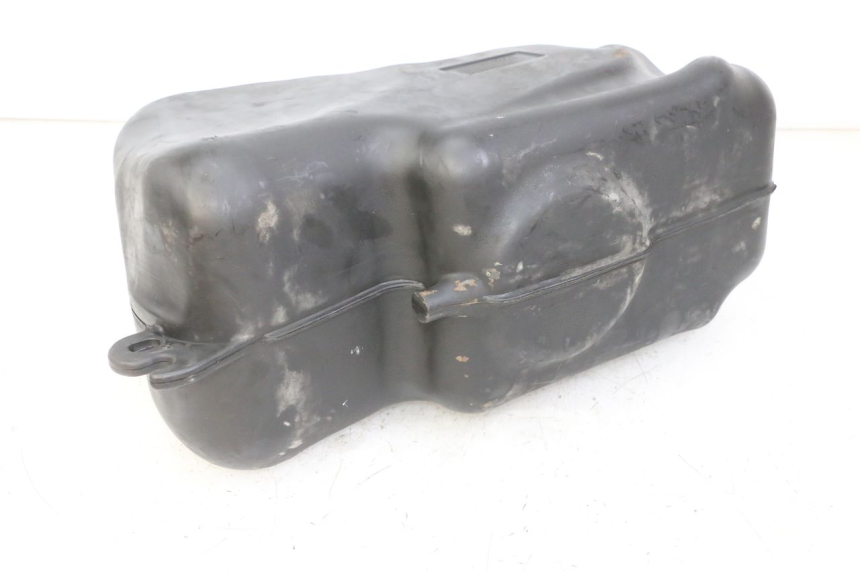photo de FUEL TANK PIAGGIO MP3 LT 300 (2010 - 2016) - Zoom on usage condition