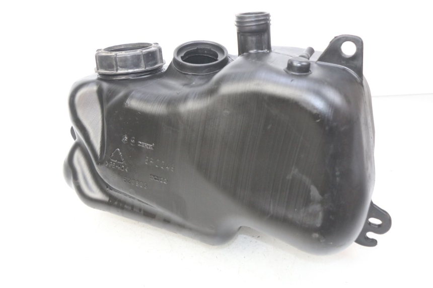 photo de FUEL TANK PIAGGIO MP3 500 (2011 - 2015) - Zoom on usage condition