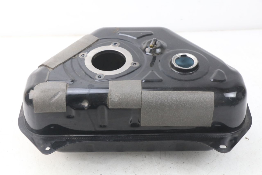 photo de FUEL TANK MBK MW TRYPTIK 125 (2017 - 2022) - Technical close-up