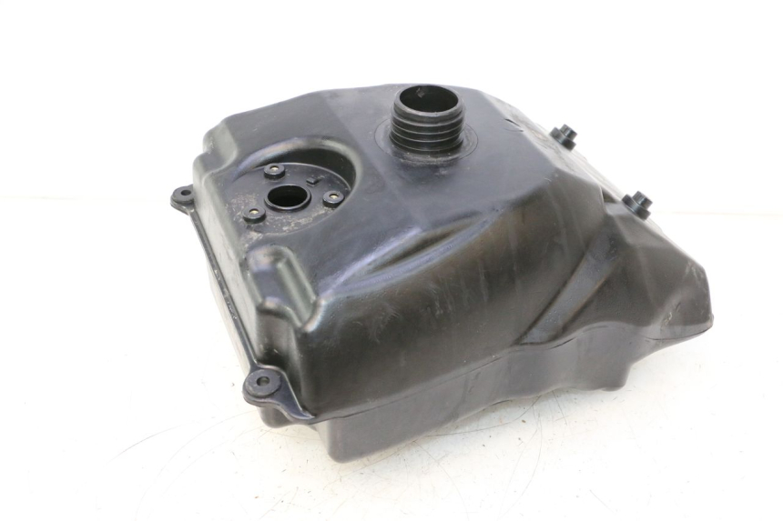photo de FUEL TANK KYMCO MXU R 250 (2004 - 2010) - Fixing points details