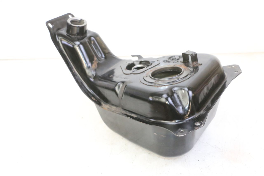 photo de FUEL TANK KYMCO LIKE 4T 50 (2019 - 2025) - Distinctive features