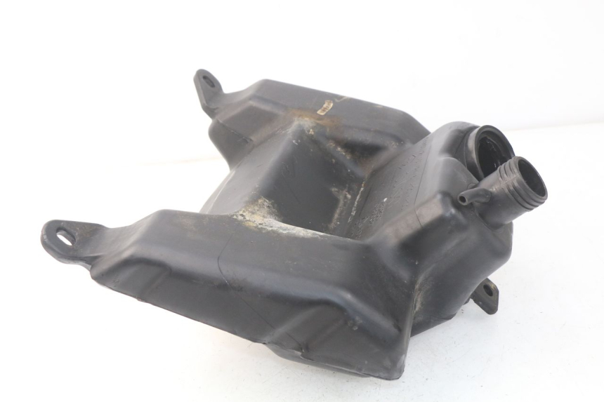 photo de FUEL TANK PIAGGIO NEW TYPHOON 50 (2010 - 2017) - Alternative perspective