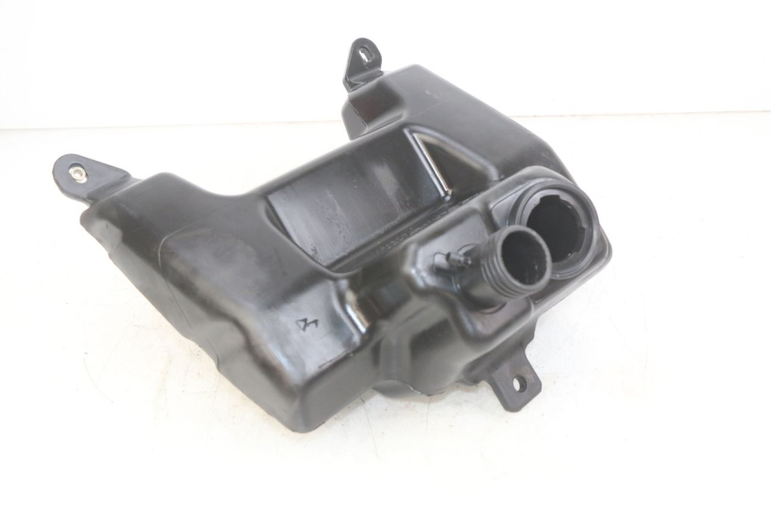 photo de FUEL TANK PIAGGIO NEW TYPHOON 50 (2010 - 2017) - Main view