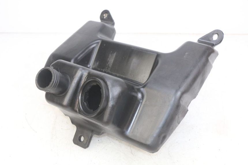 photo de FUEL TANK PIAGGIO NEW TYPHOON 50 (2010 - 2017) - Zoom on usage condition