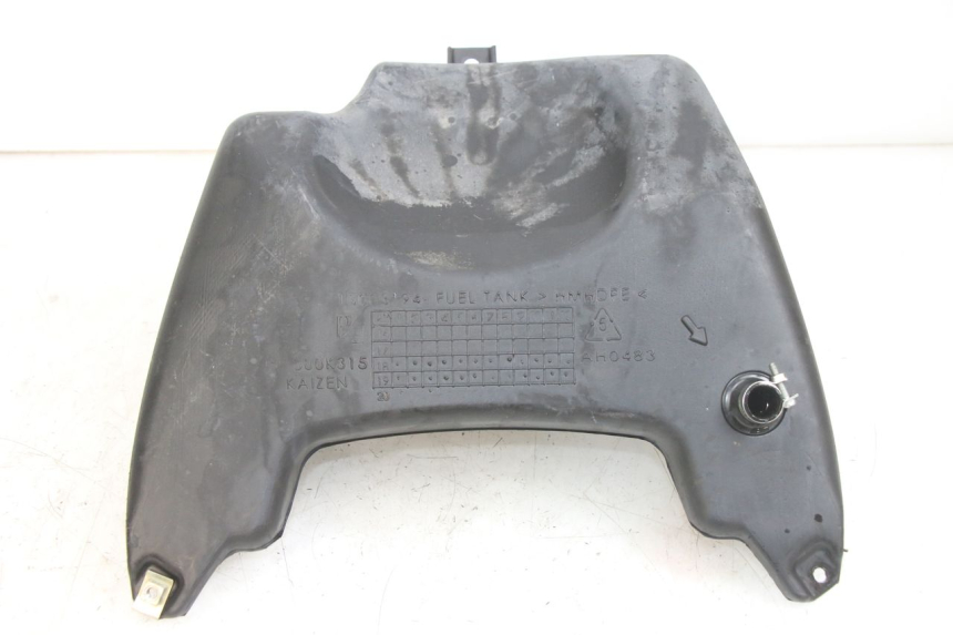 photo de FUEL TANK PIAGGIO NEW TYPHOON 50 (2018 - 2021) - Technical close-up