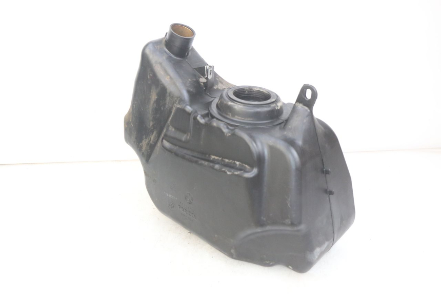photo de FUEL TANK GILERA NEXUS 125 (2007 - 2009) - Zoom on usage condition