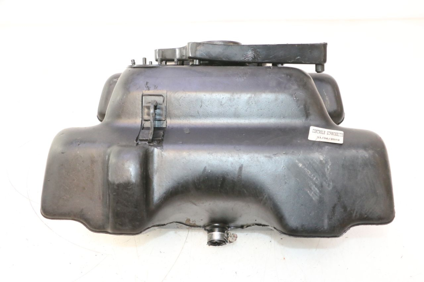 photo de FUEL TANK MBK NITRO 50 (2004 - 2008) - Fixing points details