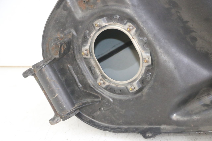 photo de FUEL TANK HONDA NTV DEAUVILLE ABS 700 (2007 - 2016) - Alternative perspective