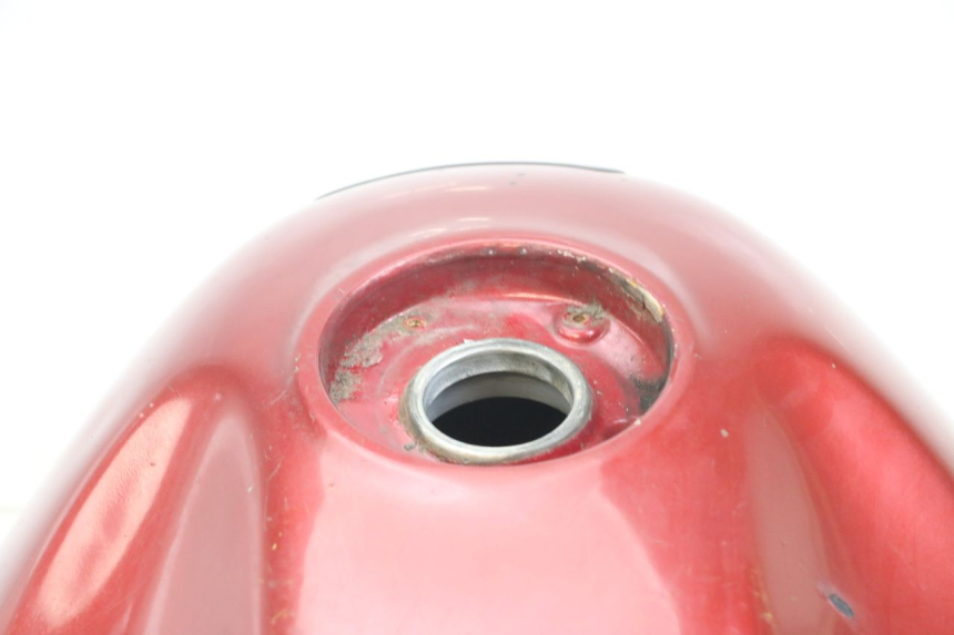 photo de FUEL TANK HONDA NTV DEAUVILLE 650 (1998 - 2001) - High-resolution close-up