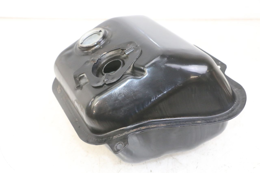 photo de FUEL TANK SYM ORBIT 2 4T 50 (2008 - 2017) - Surface and material condition