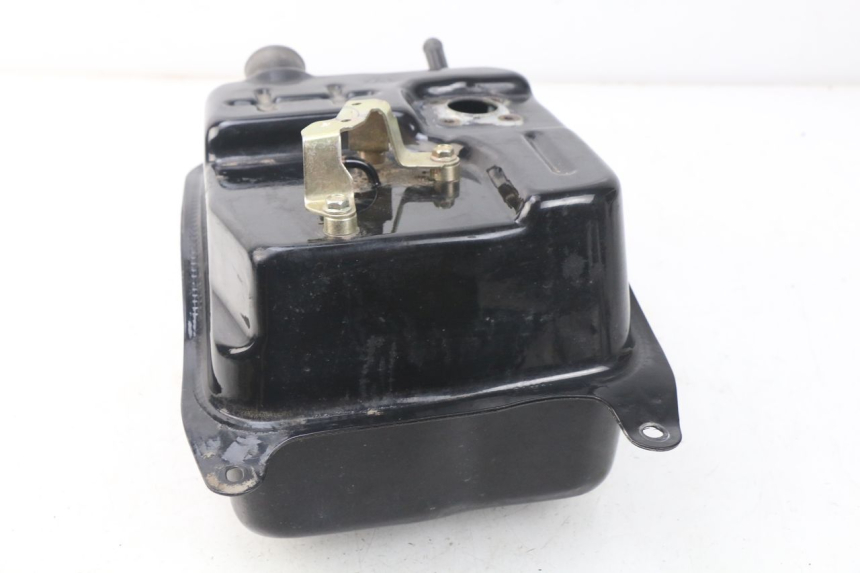 photo de FUEL TANK SYM ORBIT III 3 4T 50 (2018 - 2021) - Zoom on usage condition