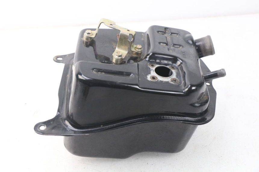 photo de FUEL TANK SYM ORBIT III 3 4T 50 (2018 - 2021) - Technical close-up