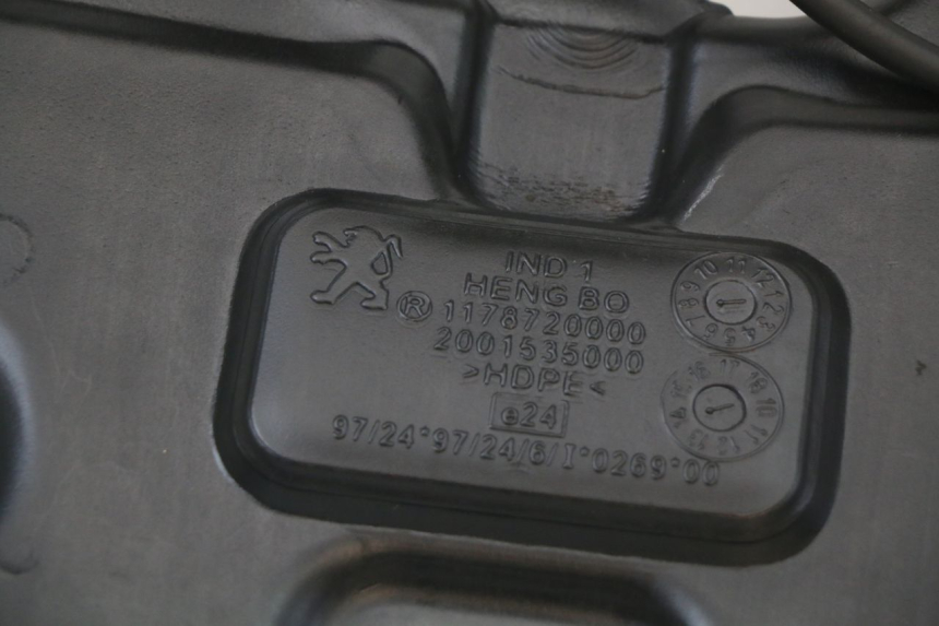 photo de FUEL TANK PEUGEOT DJANGO 125 (2014 - 2017) - Component detail