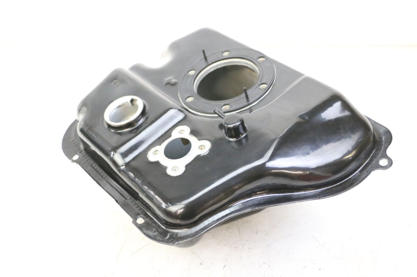 photo de FUEL TANK PEUGEOT TWEET 4T 50 (2023 - 2025) - Alternative perspective