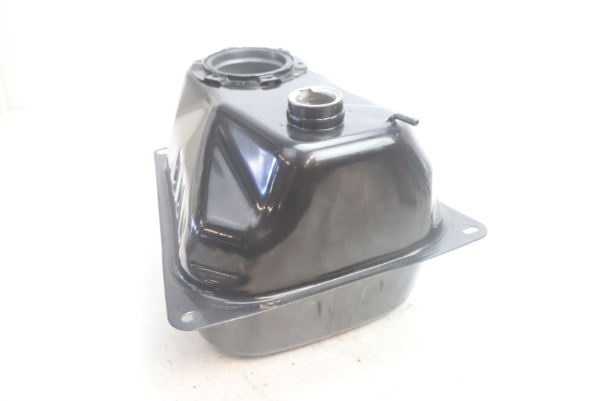 photo de FUEL TANK JM MOTORS R-MAX TECH 50 (2024 - 2026) - Alternative perspective