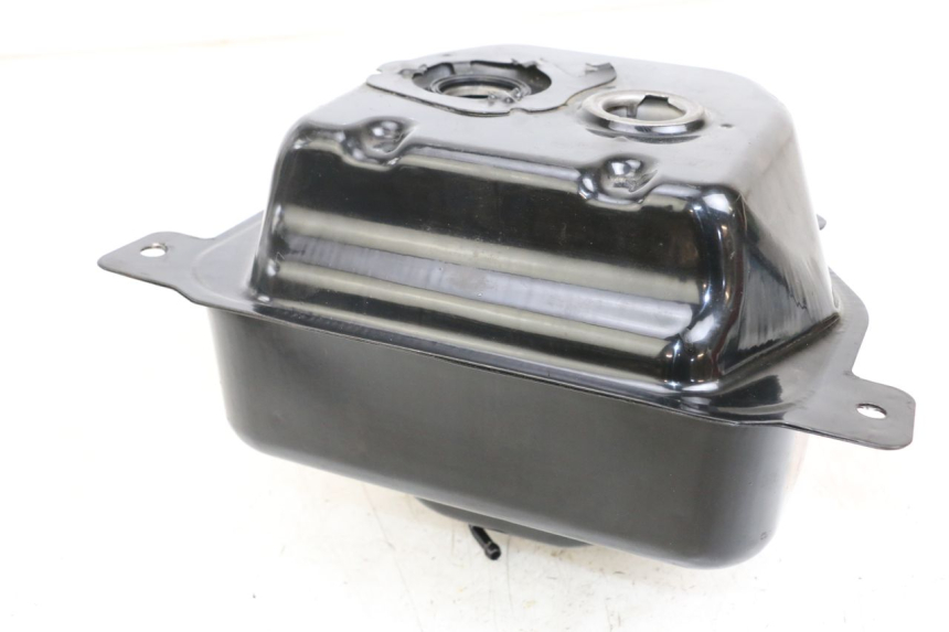 photo de Fuel tank EUROCKA R8 4T 50 (2013 - 2022) - Alternative perspective