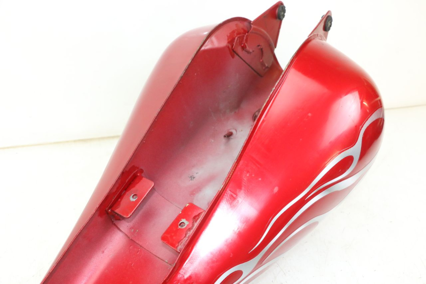 photo de FUEL TANK REGAL RAPTOR SPYDER 125 (2010 - 2018) - Alternative perspective