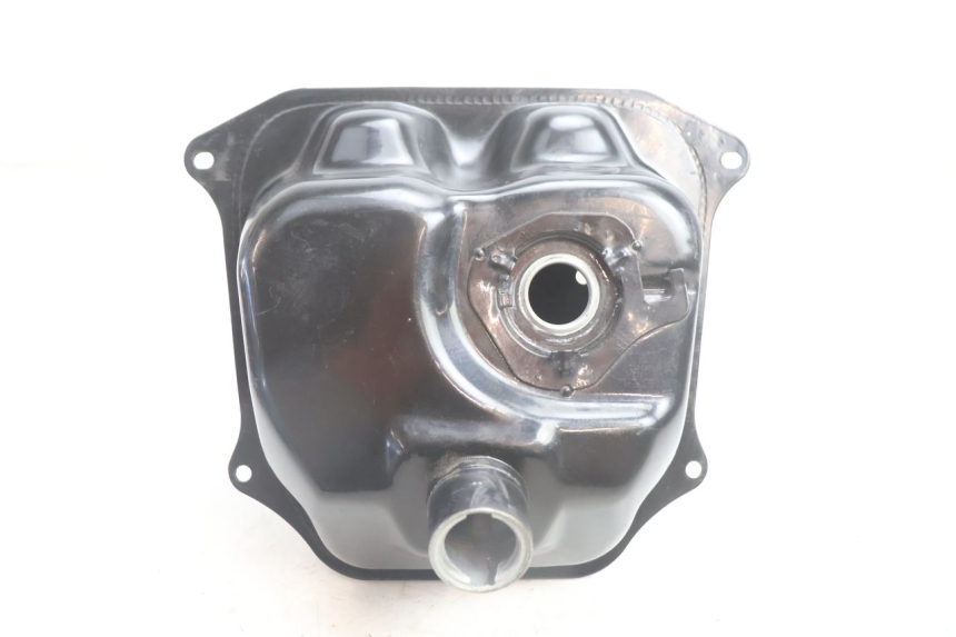 photo de FUEL TANK LAZIO RENO 50 (2016 - 2021) - Alternative perspective