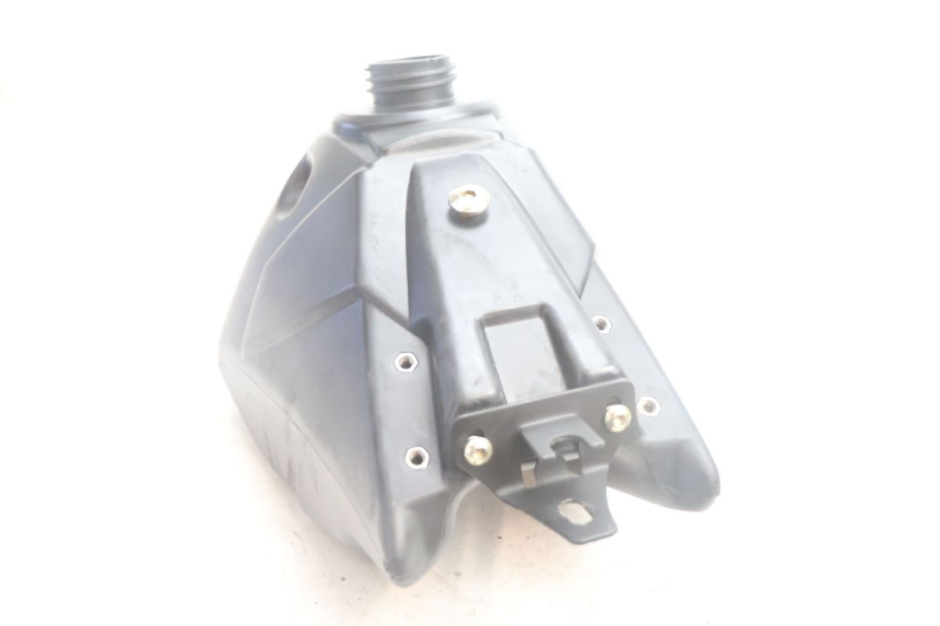 photo de FUEL TANK APOLLO RFZ 125 - Technical close-up