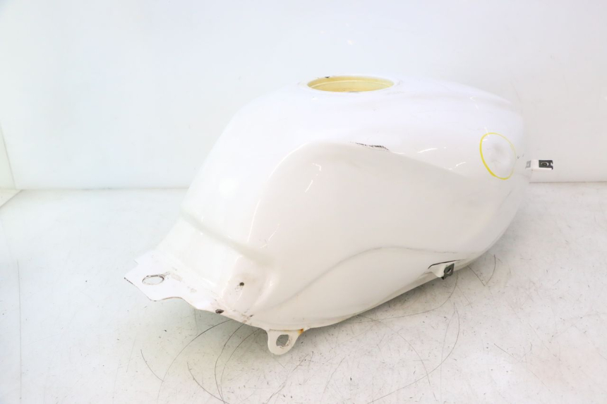 photo de FUEL TANK YAMASAKI ROADSTER 50 (2013 - 2018) - Distinctive features