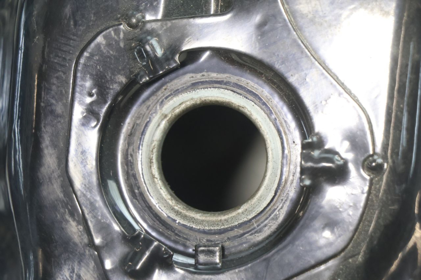 photo de FUEL TANK TNT MOTOR ROMA 12' 2T 50 (2007 - 2018) - Alternative perspective