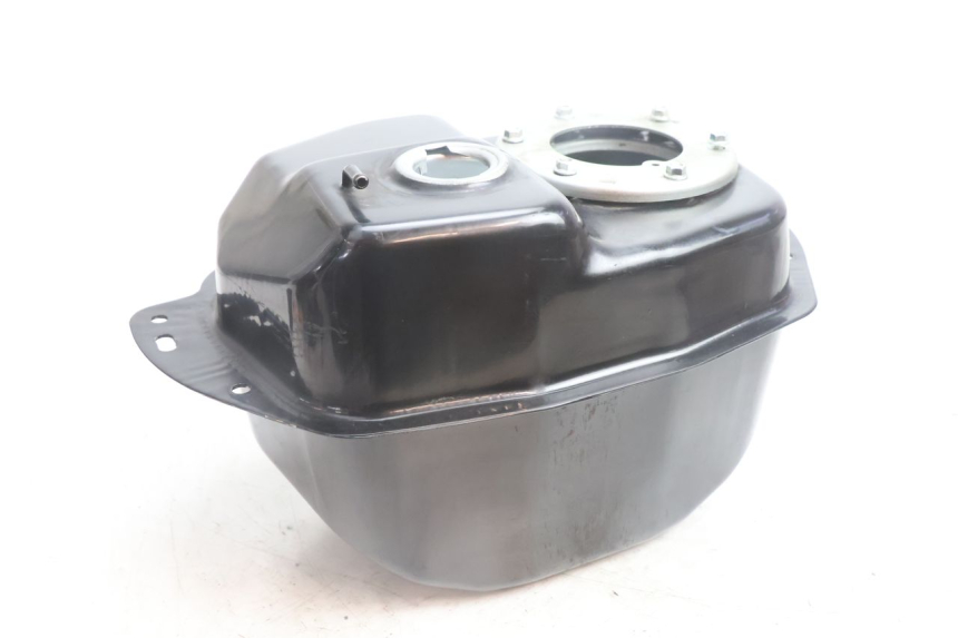 photo de FUEL TANK JM MOTORS SANTANA EVO 50 (2024 - 2026) - Zoom on usage condition