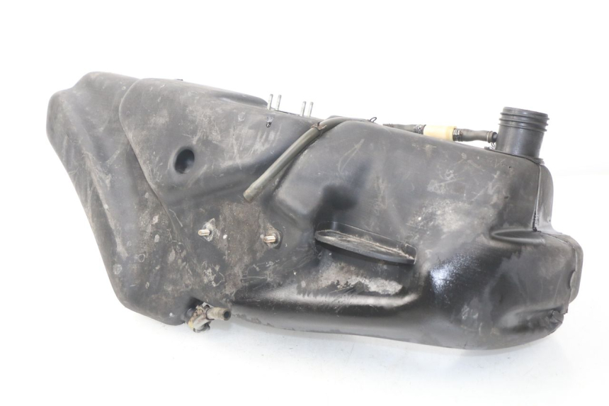 photo de FUEL TANK APRILIA SCARABEO GT 125 (1999 - 2007) - Technical close-up
