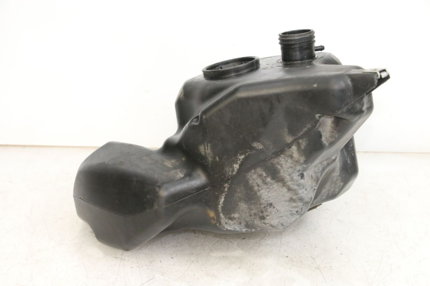 photo de FUEL TANK APRILIA SCARABEO 100 (2003 - 2012) - Zoom on usage condition