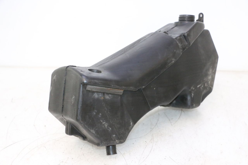 photo de FUEL TANK DERBI SENDA 50 (2003 - 2005) - Zoom on usage condition