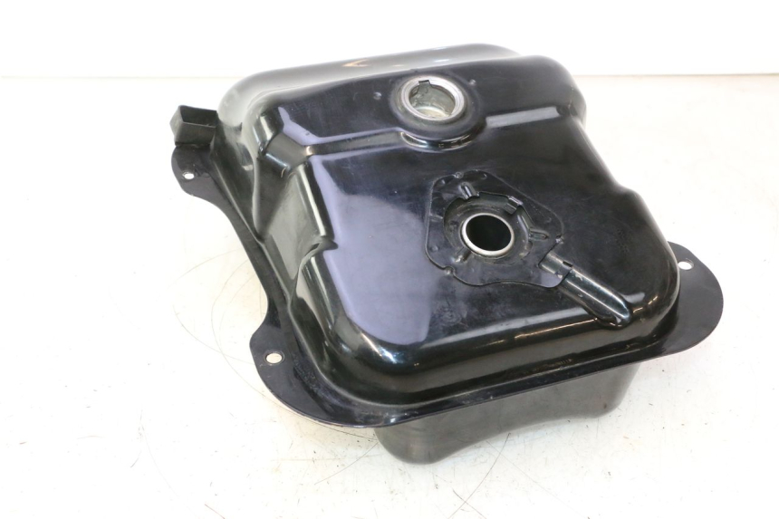 photo de FUEL TANK HONDA SH 125 (2001 - 2003) - Zoom on usage condition