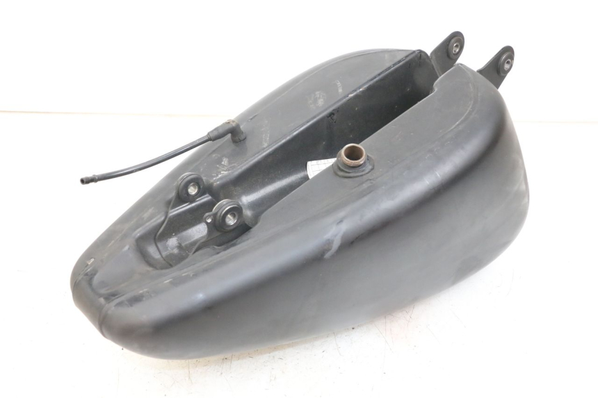photo de FUEL TANK HARLEY DAVIDSON SPORTSTER XL CUSTOM 1200 (2003 - 2004) - Surface and material condition