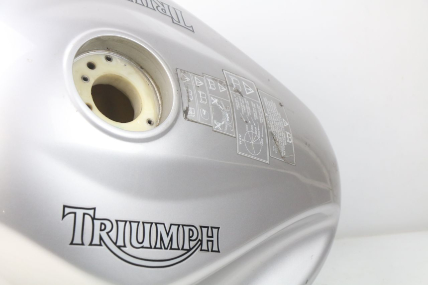 photo de FUEL TANK TRIUMPH SPRINT ST ABS 1050 (2005 - 2007) - High-resolution close-up