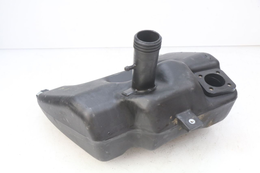 photo de FUEL TANK APRILIA SR 2T 50 (2018 - 2022) - Technical close-up