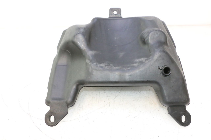 photo de FUEL TANK APRILIA SR 2T 50 (2012 - 2017) - Zoom on usage condition