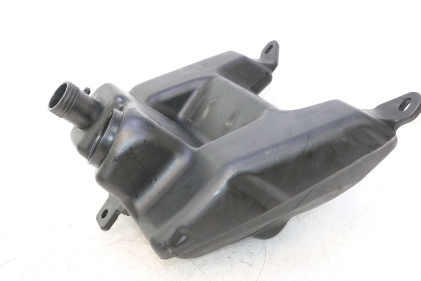 photo de FUEL TANK APRILIA SR 2T 50 (2012 - 2017) - Technical close-up
