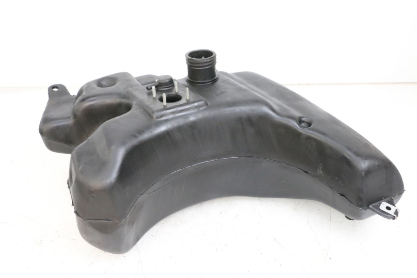 photo de FUEL TANK APRILIA SR CARB LC 2T 50 (2004 - 2012) - Technical close-up