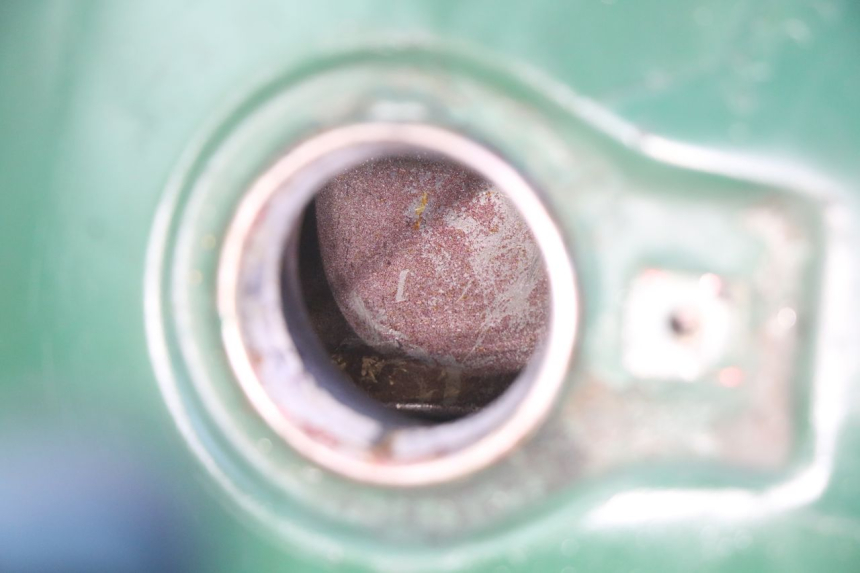 photo de FUEL TANK YAMAHA SR 125 (1982 - 2003) - Zoom on usage condition