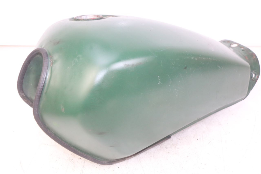 photo de FUEL TANK YAMAHA SR 125 (1982 - 2003) - Surface and material condition