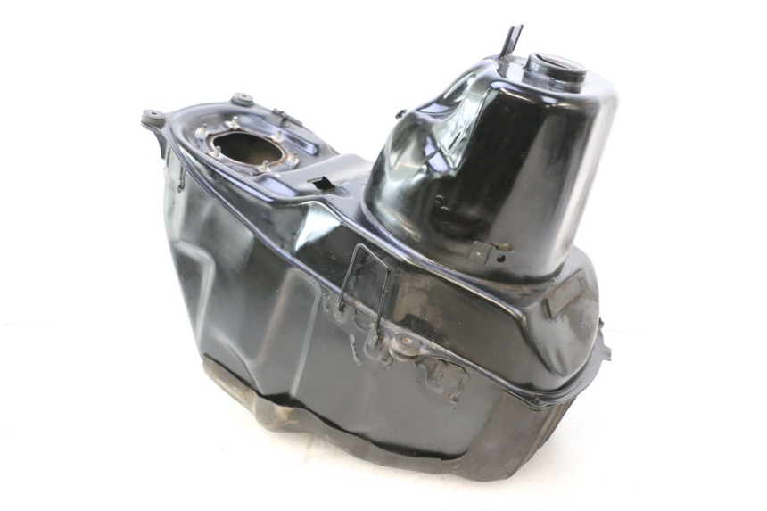photo de FUEL TANK HONDA ST PAN EUROPEAN 1100 (1990 - 2002) - Main view