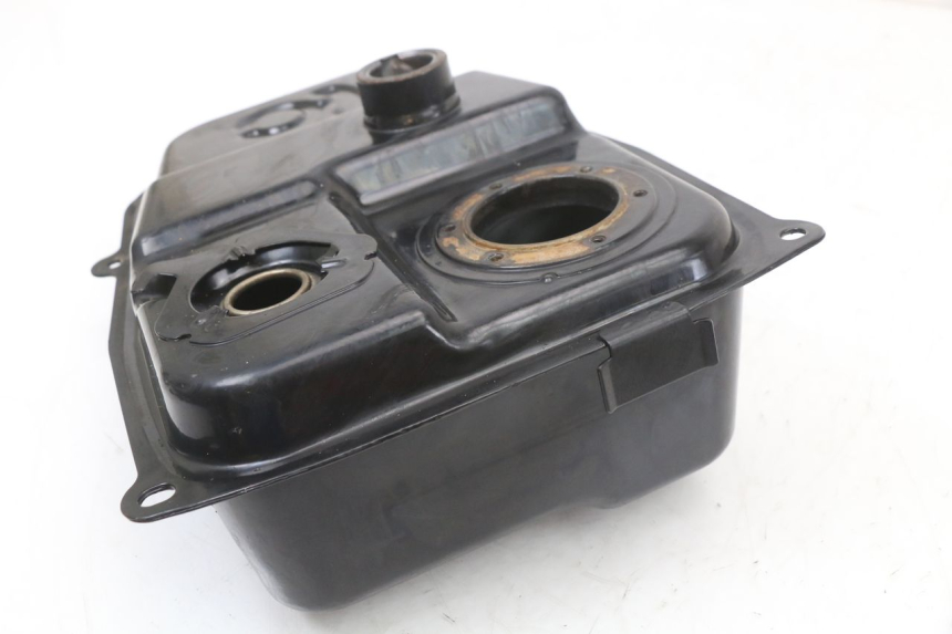photo de FUEL TANK KYMCO SUPER 8 4T 50 (2018 - 2020) - Zoom on usage condition
