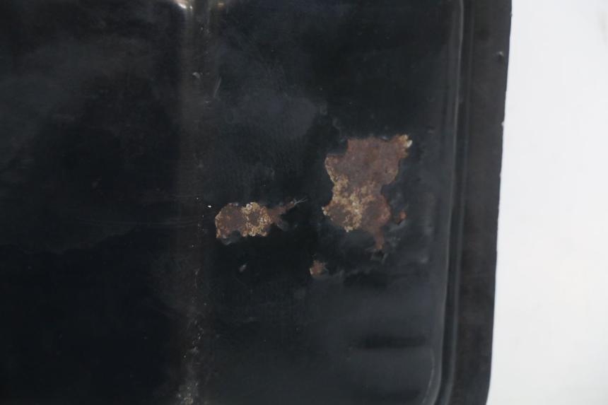 photo de FUEL TANK KYMCO SUPER 8 4T 50 (2021 - 2024) - Surface and material condition