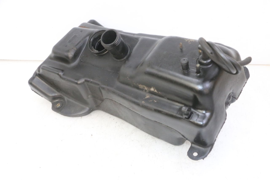 photo de FUEL TANK PIAGGIO SUPER LX 125 (2000 - 2003) - Alternative perspective