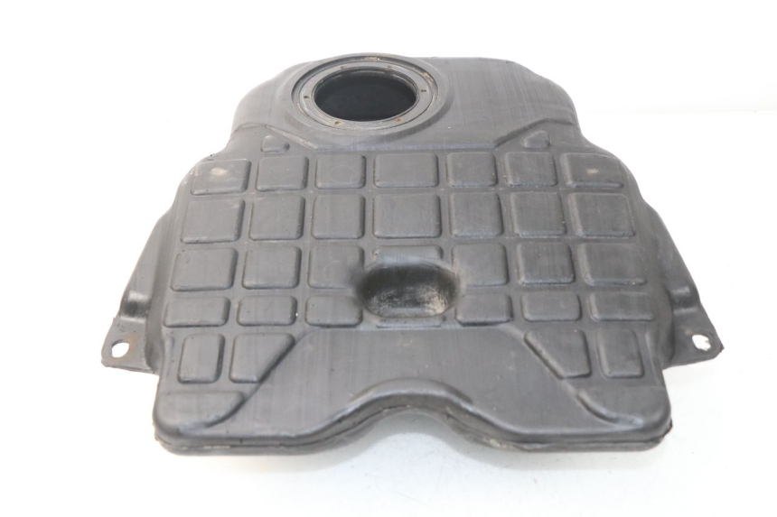 photo de FUEL TANK PEUGEOT SV 50 (1992 - 2004) - Technical close-up