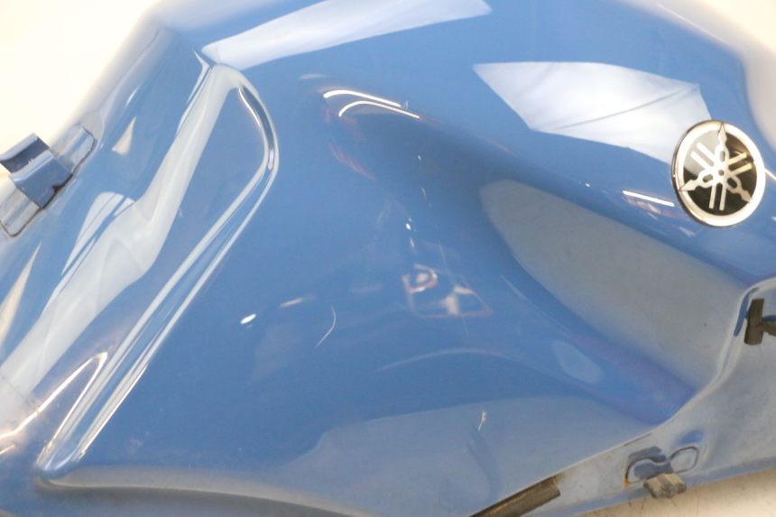 photo de FUEL TANK YAMAHA TDM ABS 900 (2002 - 2014) - Fixing points details