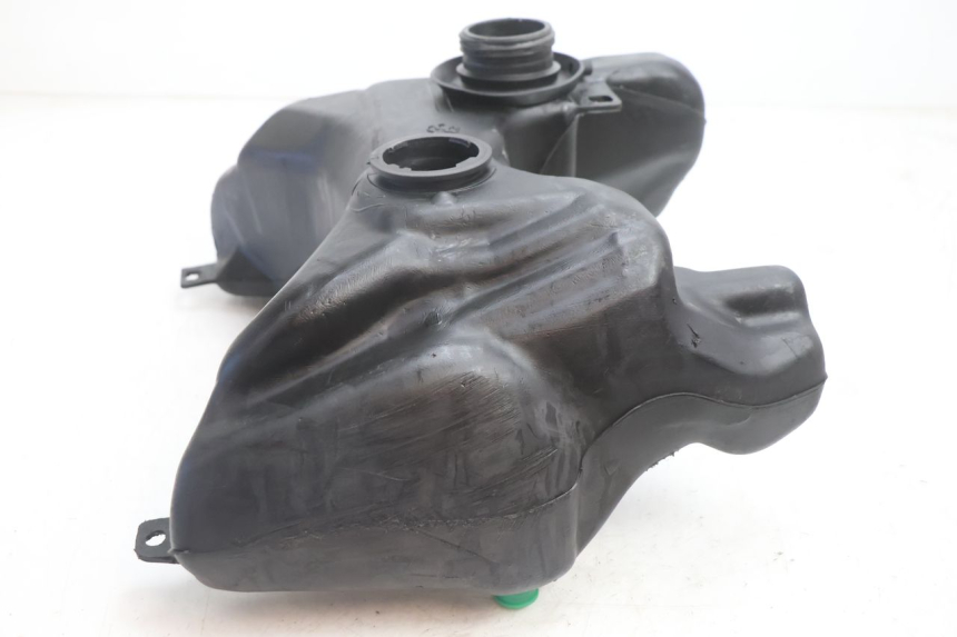 photo de FUEL TANK PEUGEOT TREKKER TKR 50 (2005 - 2014) - Technical close-up